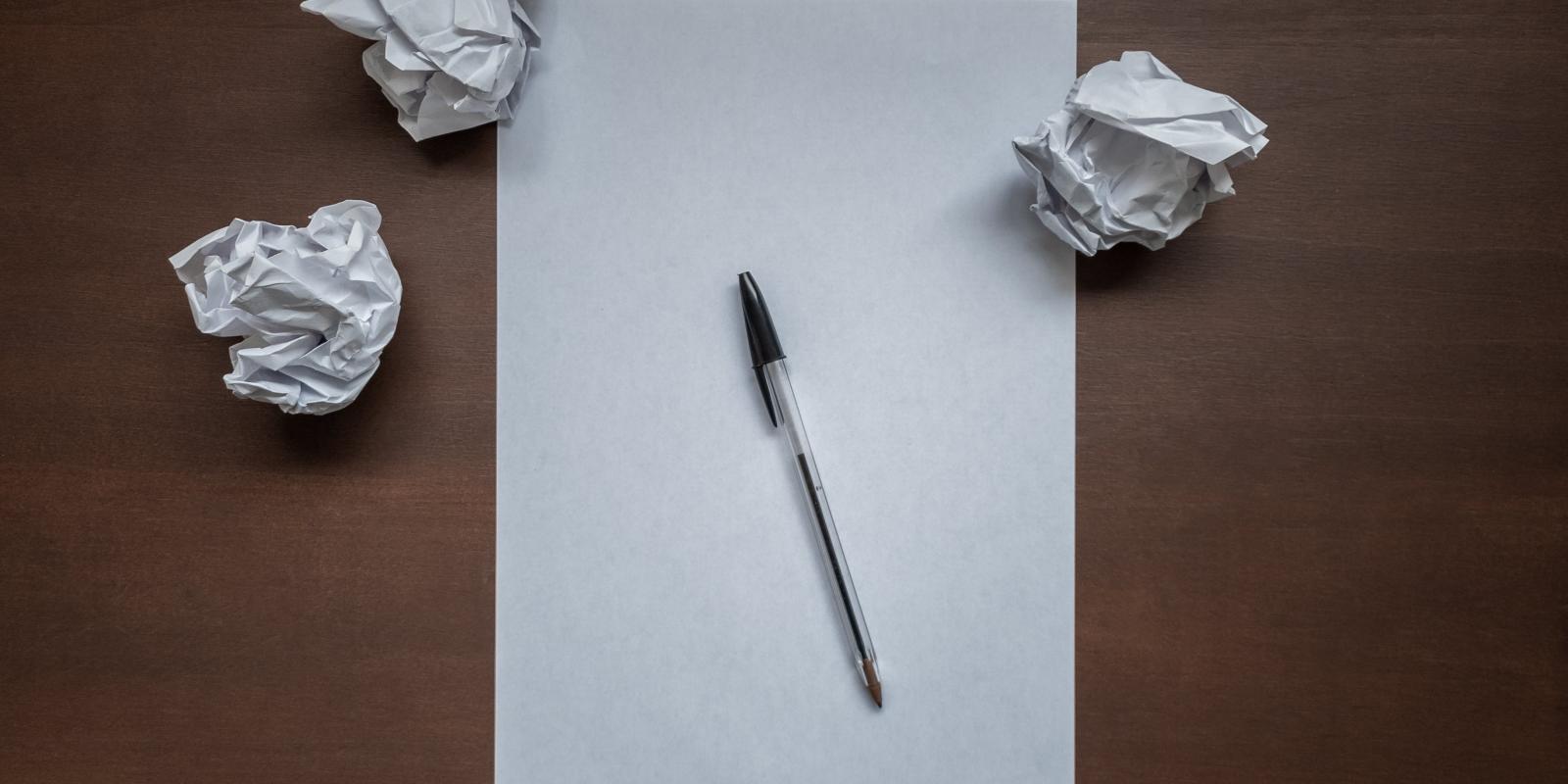 Foto af tomt stykke papir
